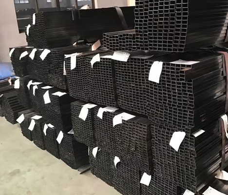 12m гальванизированный раздел трубы Q215 квадрата 40x40 черный стальной неубедительный